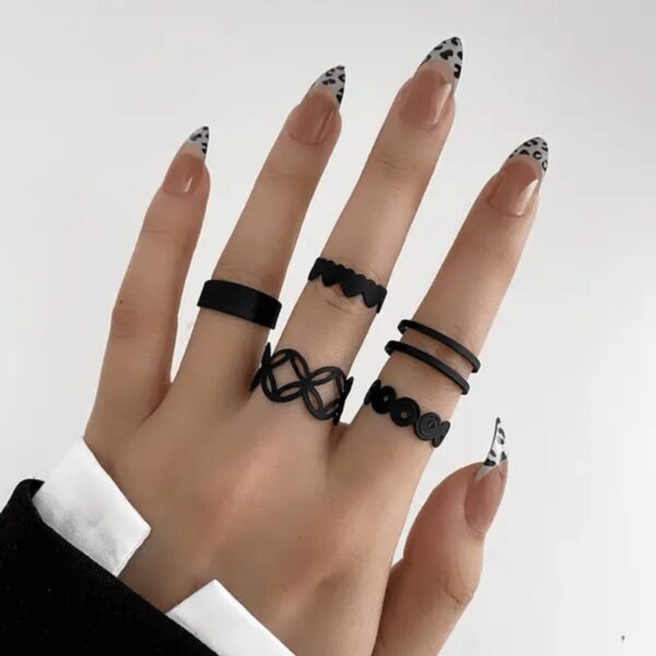Trending Korean Black Rings Combo