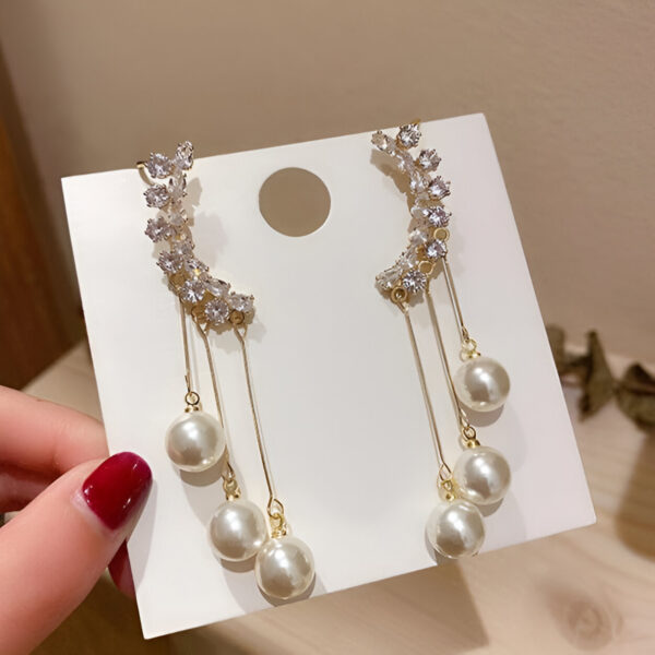 Jewelaa Elegant Crystal Pearl Drops Korean Dangle Earrings with Sparkling Accent for Women and Girls Special Occasions