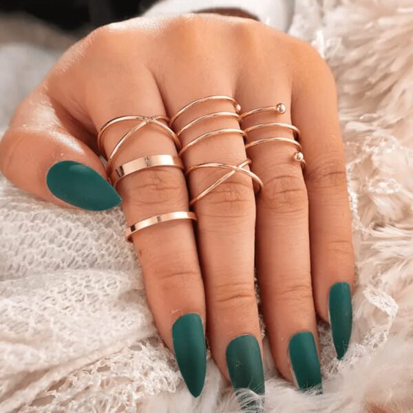 Trendy Korean Ring Set 6 Piece Stackable Fashion Rings | Gold Rings Set for Women Punk Geometric Crystal Round Twist Knuckle Ring Female Fashion Finger Rings